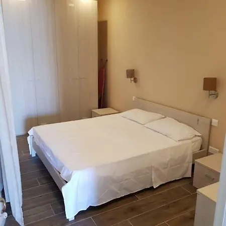 1 Bedroom Seafront In Lejlighed